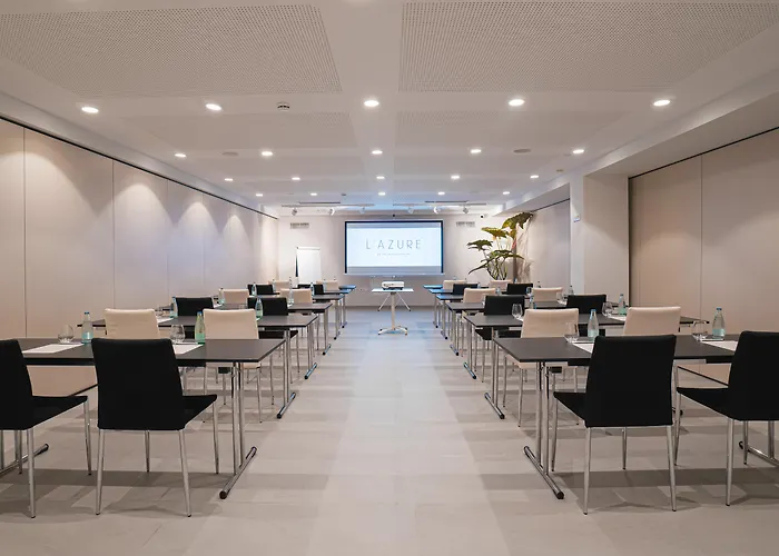 L'Azure Hotel Spa 4Sup